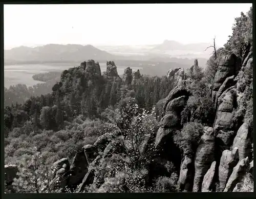 12 Fotografien Ansicht Bastei-Sächsische Schweiz, Bastei, Barbarine, Gestung Königstein, Traktor, Gohrisch