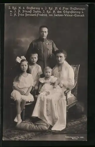 AK Grossherzog von Sachsen-Weimar-Eisenach im Kreis seiner Familie