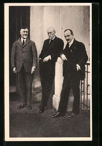 AK Pan president s ministrem Benesem a amer. podporovatelem csl. snah Mr. Cranem v Lánech 1923