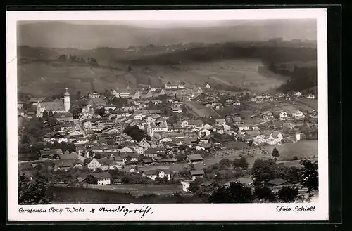 AK Grafenau / Bay. Wald, Fliegeraufnahme des Ortes