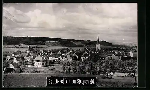 AK Schlüsselfeld / Steigerwald, Panorama mit Kirche