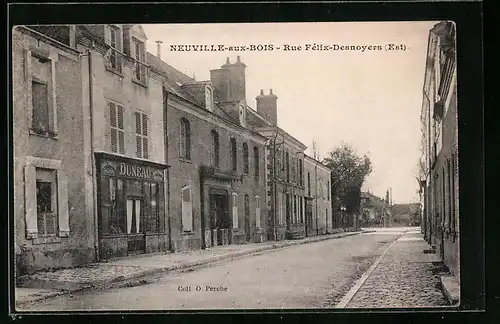 AK Neuville-aux-Bois, Rue Félix-Desnoyers