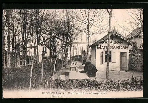AK Olivet, Bords du Loiret, Restaurant de Madagascar