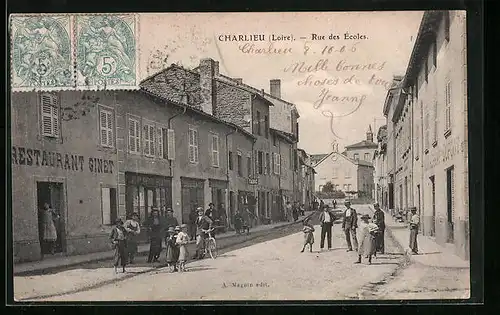 AK Charlieu, Rue des Écoles, Strassenpartie