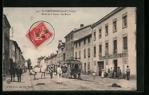 AK St-Symphorien-de-Lay, Hôtel de la Poste, La Mairie