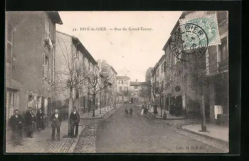 AK Rive-de-Gier, Rue du Grand-Terray, Strassenpartie