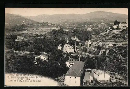 AK Pélussin, Vue panoramique des Usines de Soie sur la rivière