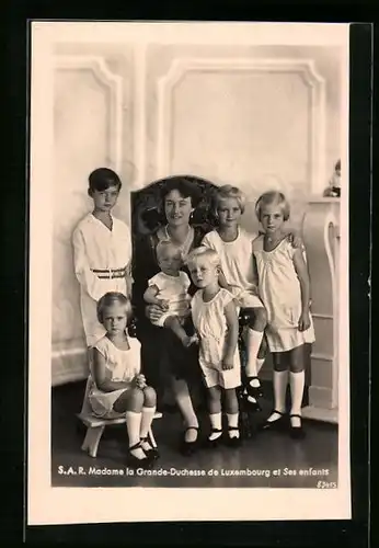 AK S.A.R. Madame la Grande-Duchesse de Luxembourg et Ses enfants