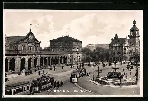 AK Heilbronn a. N., Strassenbahnverkehr auf dem Bahnhofplatz