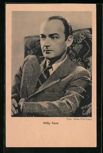 AK Schauspieler Willy Forst charmant im karierten Jackett