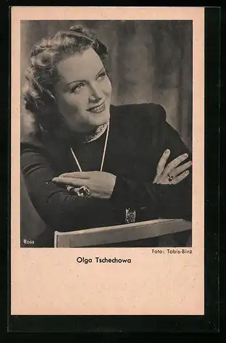 AK Schauspielerin Olga Tschechowa bildschön im schwarzer Bluse