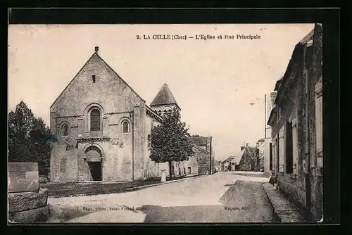 AK La Celle, L`Eglise et Rue Principale