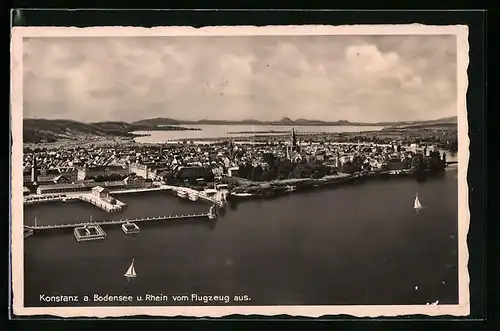 AK Konstanz / Bodensee, Gesamtansicht, Flugzeugaufnahme