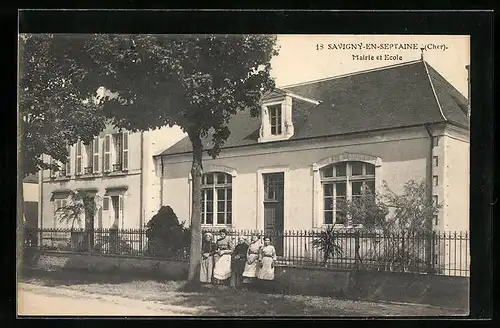 AK Savigny-en-Septaine, Mairie et Ecole