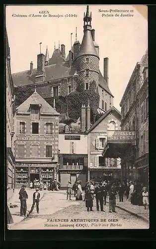 AK Gien, Château d`Anne de Beaujeu, Sous-Préfecture et Palais de Justice, Faiences Artistiques de Gien