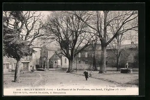 AK Soleymieux, La Place et la Fontaine, au fond, l`Eglise