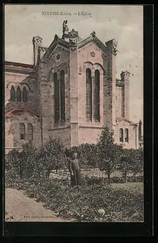 AK Neulise, L`Eglise, la facade