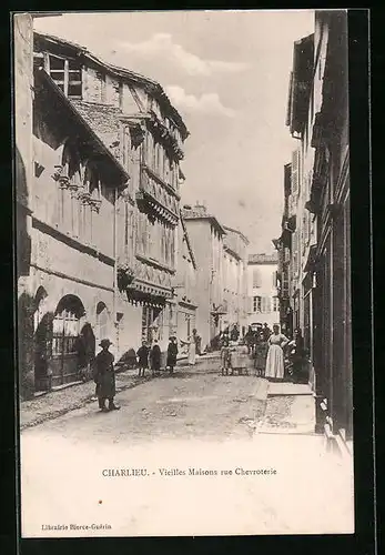 AK Charlieu, Vieilles Maisons Rue Chevroterie