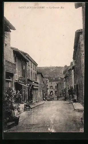 AK Saint-Just-sur-Loire, La Grande Rue