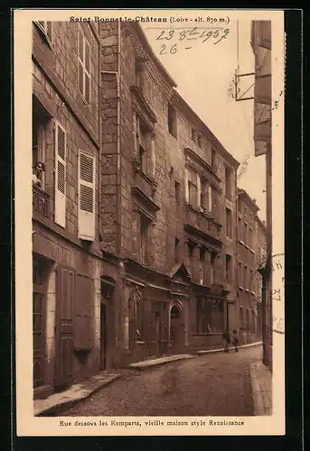 AK Saint-Bonnet-le-Chateau, Rue dessous les Remparts, vieille maison style Renaissance