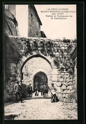 AK Saint-Bonnet-le-Chateau, Portes et Remparts de la Chatelaine