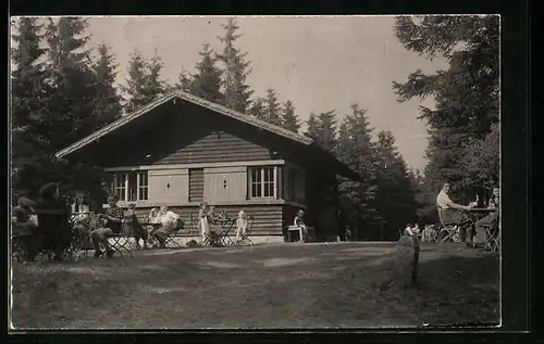 AK Bad Ilmenau i. Thür., Gäste an der Bebhütte