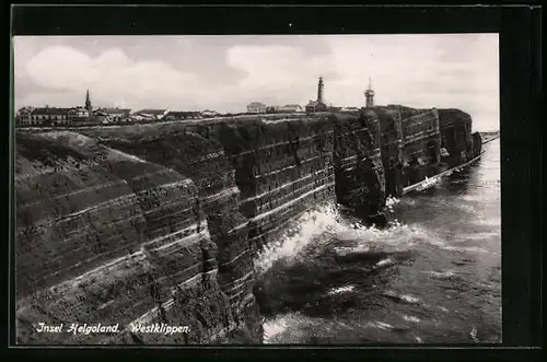 AK Helgoland, der Leuchtturm über den Westklippen