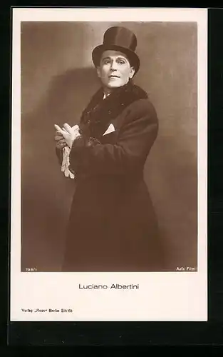 AK Schauspieler Luciano Albertini im Mantel mit Zylinder