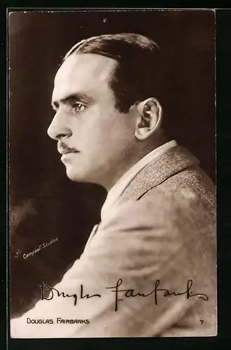 AK Schauspieler Douglas Fairbanks im Profil