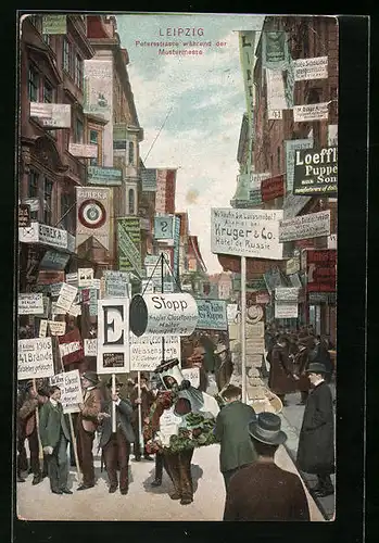 AK Leipzig, Petersstrasse mit Geschäften während der Mustermesse