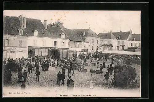 AK Vierzon, Place du Marché-au-Blé