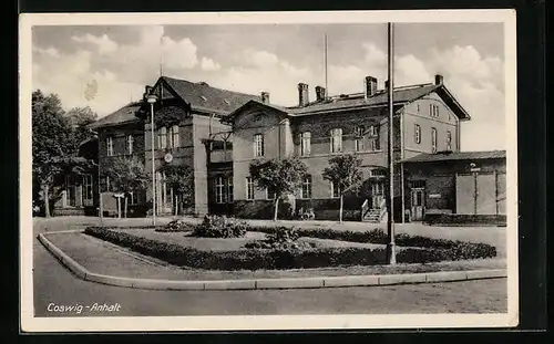 AK Coswig / Anhalt, am Bahnhof