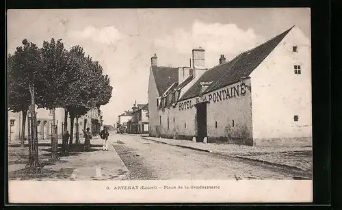 AK Artenay, Place de la Gendarmerie