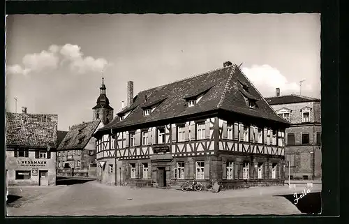 AK Zirndorf / Nürnberg, am Rathausplatz