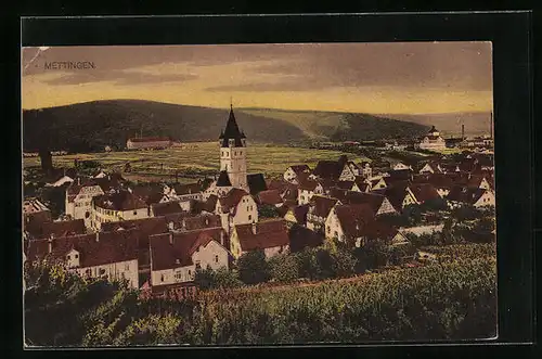AK Mettingen, Ortsansicht mit Kirche und nahen Feldern
