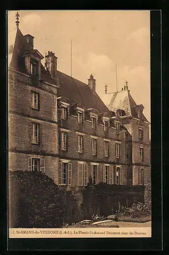 AK St-Amand-de-Vendome, Le Plessis-St-Amand Descente dans les Douves