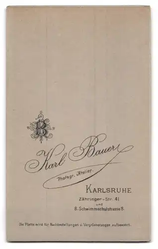 Fotografie Karl Bauer, Karlsruhe, Zähringer-Str. 41, Junge Dame im modischen Kleid