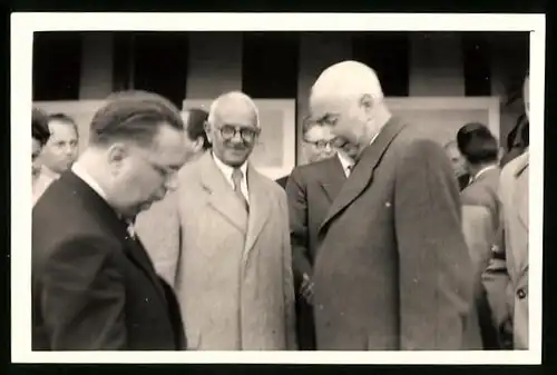 Fotografie Theodor Heuss Präsident der Bundesrepublik Deutschland