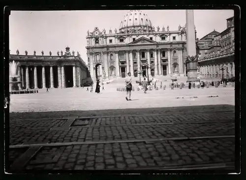 Fotografie unbekannter Fotograf, Ansicht Rom - Roma, Peterskirche & Forum