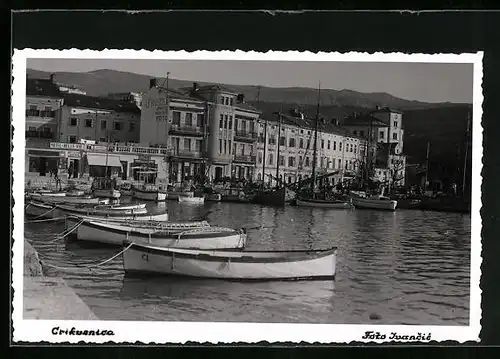 AK Crikvenica, Hafen und Boote