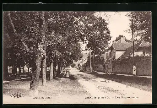 AK Genlis, Les Promenades