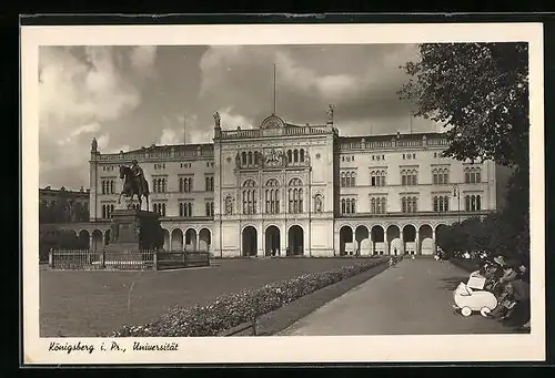 AK Königsberg i. Pr., Universität mit Denkmal
