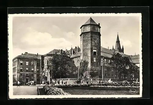 AK Königsberg i. Pr., Schloss vom Münzplatz