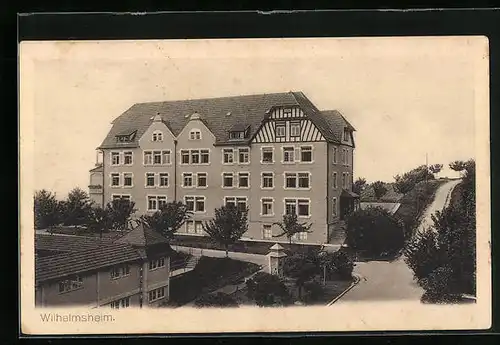 AK Wilhelmsheim, Strassenpartie am Hotel Schlafbau