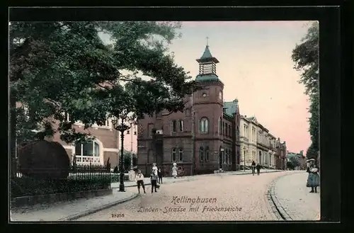 AK Kellinghusen, Linden-Strasse mit Friedenseiche