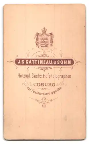 Fotografie J.G.Gattineau & Sohn, Coburg, Dame mit Halskette