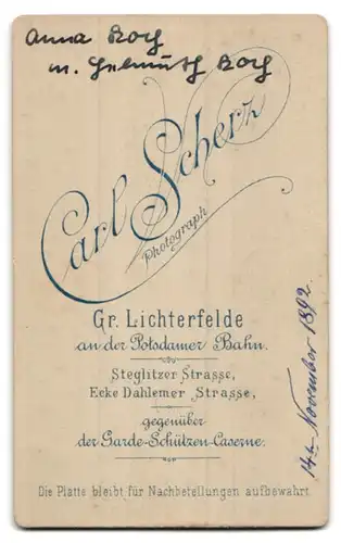 Fotografie Carl Scherz, Gr. Lichterfelde, Steglitzer Strasse, Frau mit Kleinkind