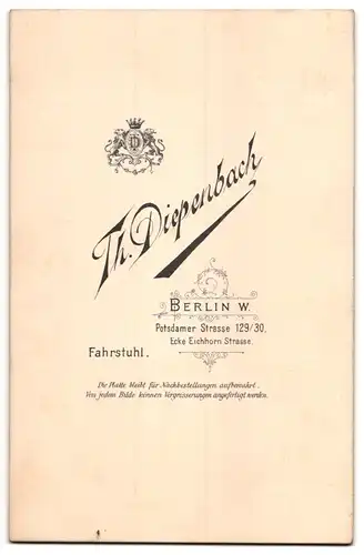 Fotografie Th. Diepenbach, Berlin-W., Potsdamer Str. 129-30, Eleganter Herr mit Oberlippenbart
