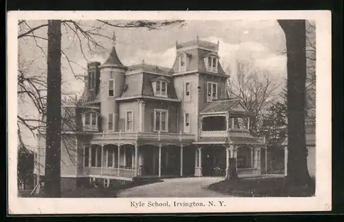 AK Irvington, NY, Kyle School