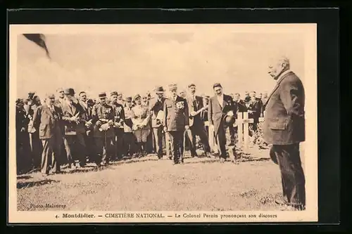 AK Montdidier, Cimetière National, Le Colonel Pernin prononcant son discours